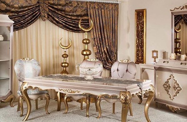 مبلمان کلاسیک و سلطنتی
